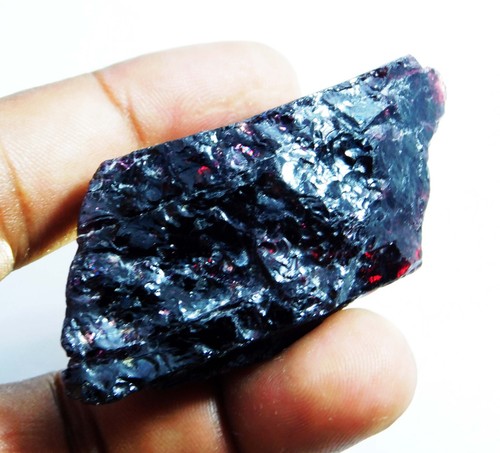 Granato rosso grezzo cristallo - rosso,
